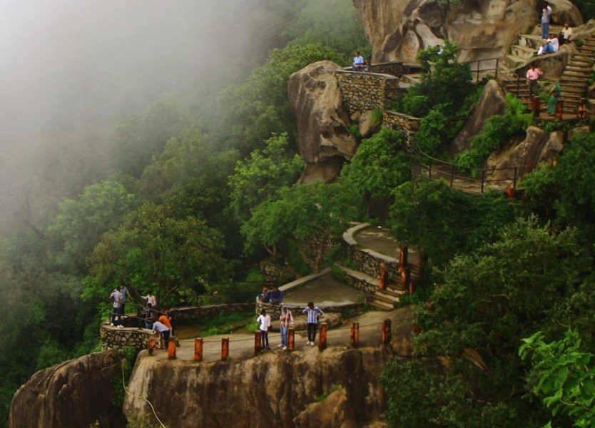 hill station in rajasthan